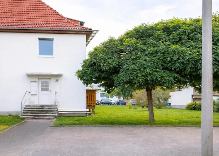 Apartmán Larooms - Lp01 - 2 Zimmer, 2 Einzelbetten, 1 Doppelbett, Grosse Couch, Kueche, Balkon, Waschmaschine